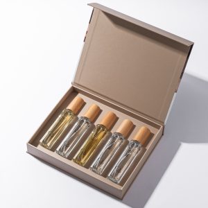 Perfume box with 5 different types